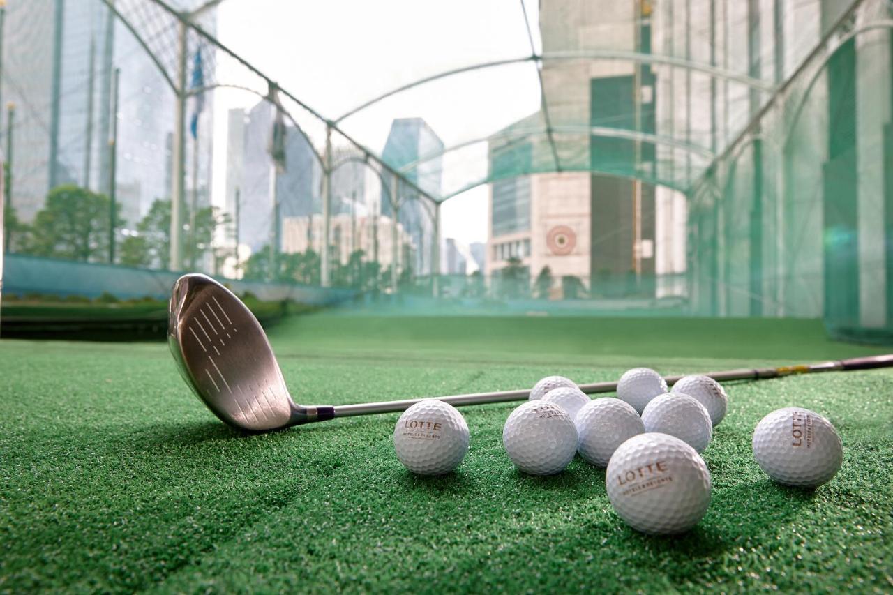 Lotte Hotel Seoul Executive Tower Exterior foto Golf balls and a driver